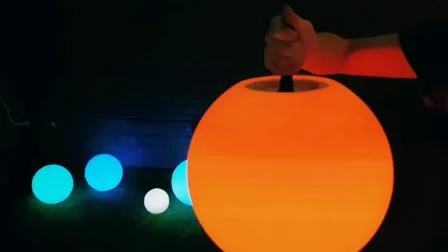 Kunststoff-Schneeball-Würfel, LED-Lichtkugel für Weihnachtsdekoration